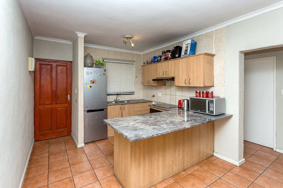 2 Bedroom Property for Sale in Parklands Western Cape
